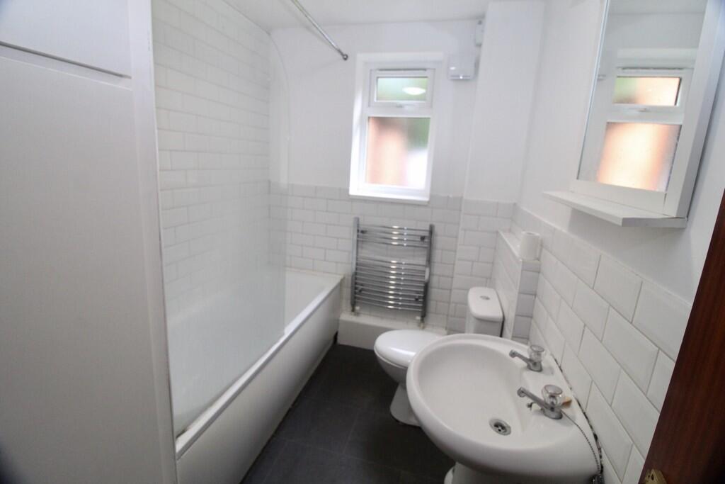 IMG_383372_8_orig...