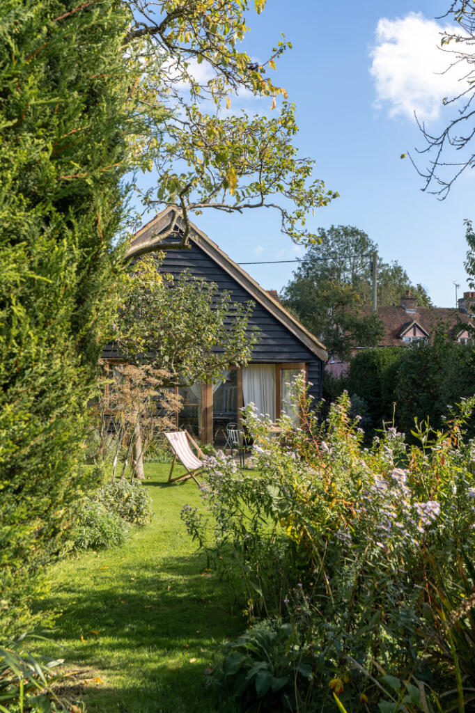 239301 - HeathCottage_HighRes-29.jpg