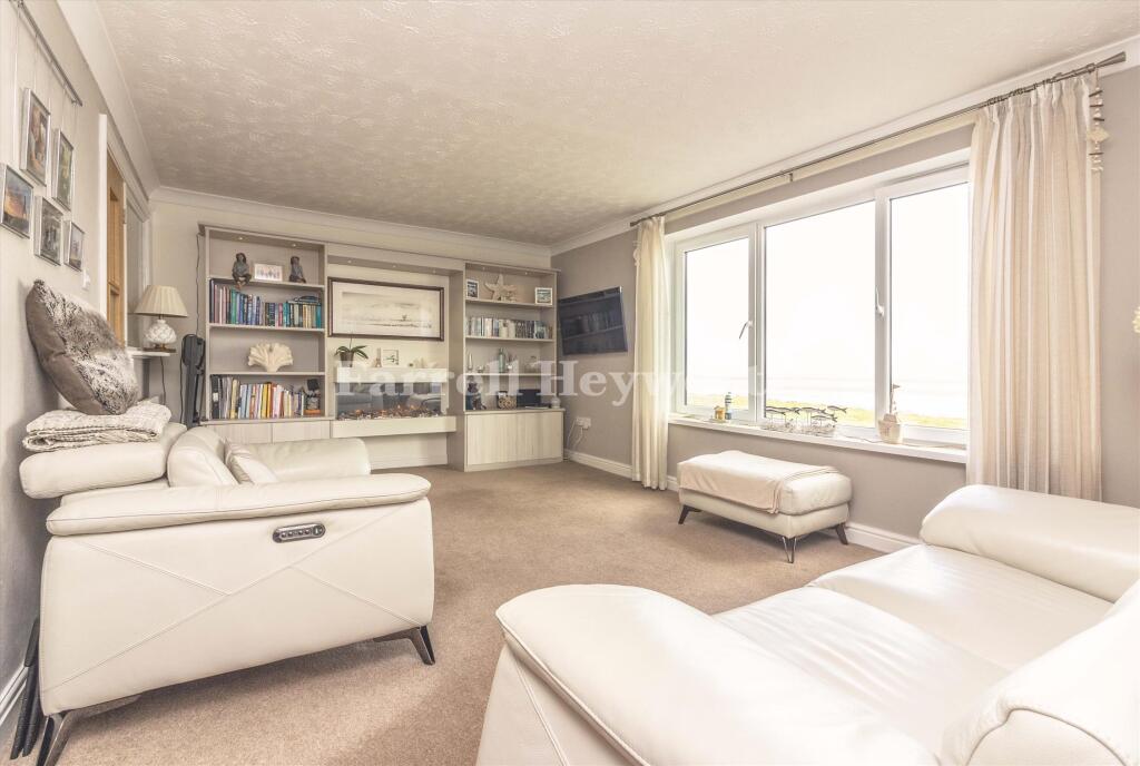 Lounge c