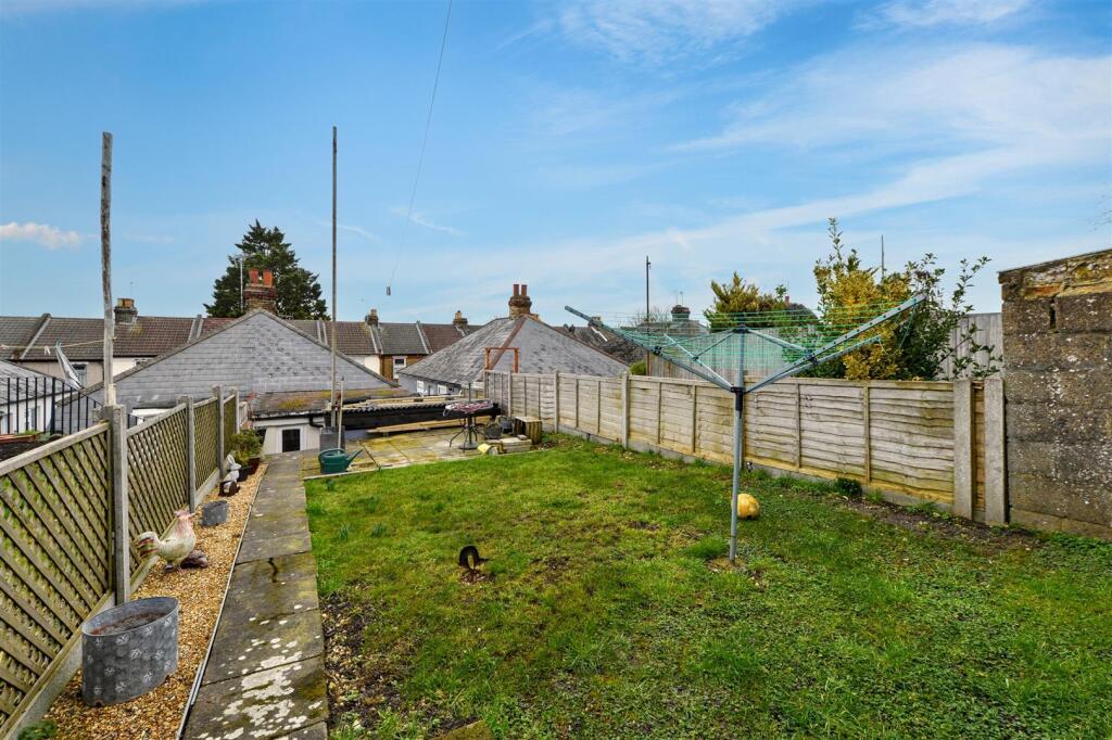 Albert Road Chatham10.JPG