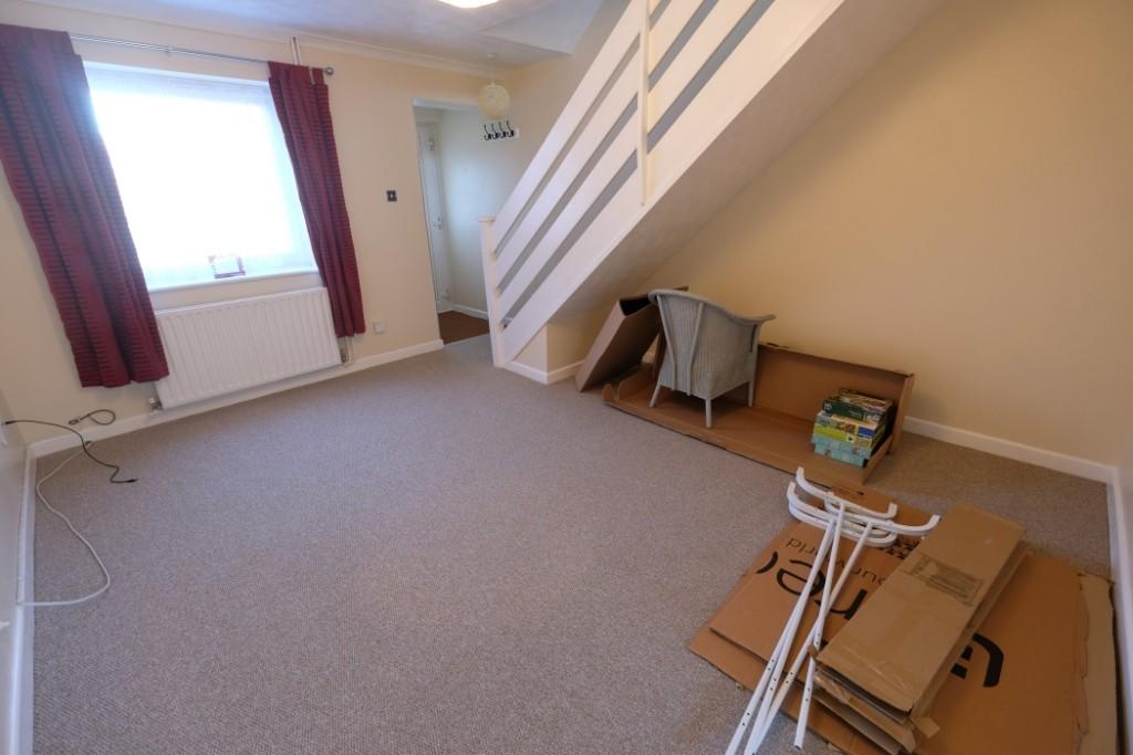 SITTING/DINING ROOM