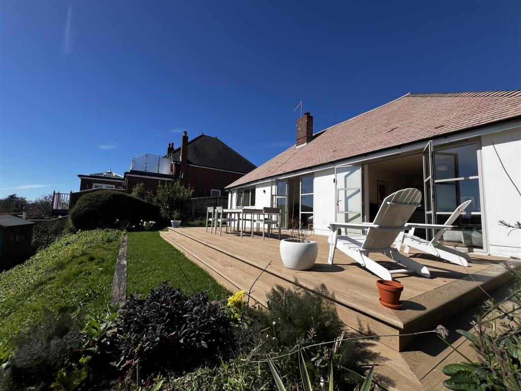 Rear Garden: