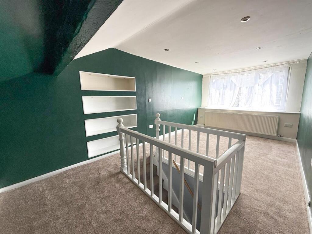 3 bed terrace, Silsden