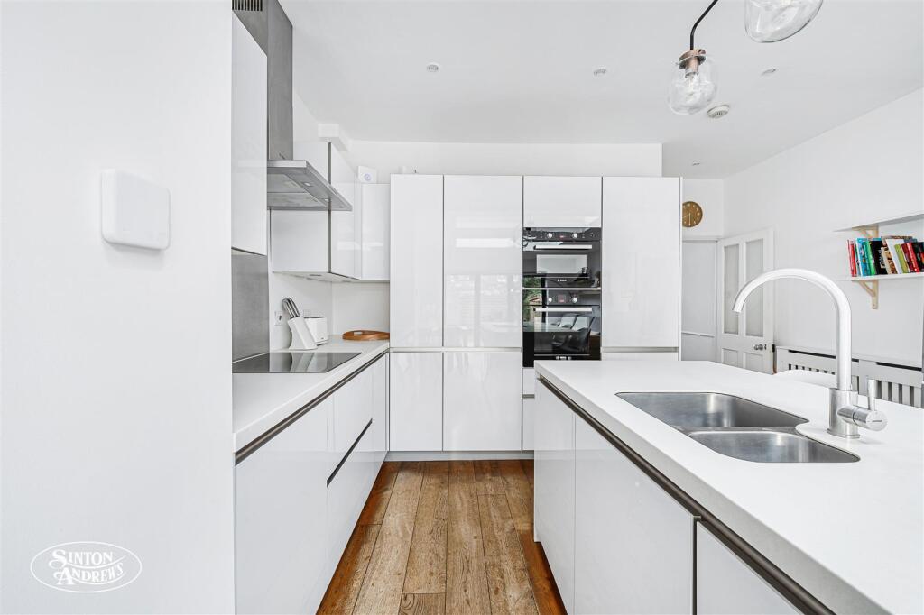 39 Cranmer Avenue-9.jpg