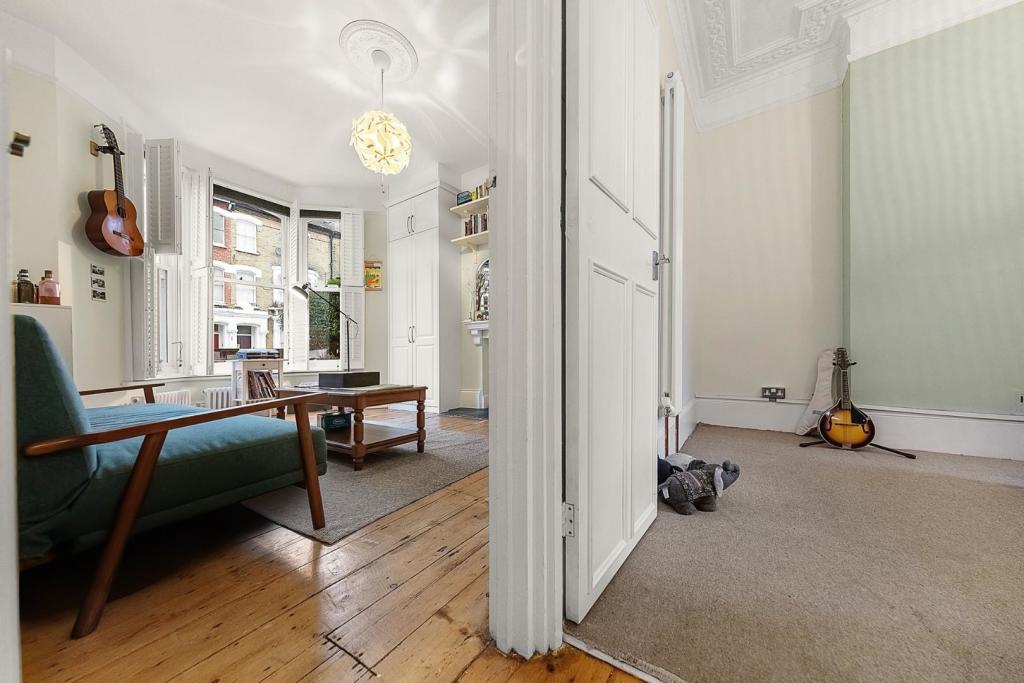 Hallway.jpg