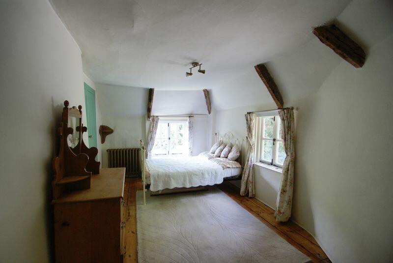 Bed 1
