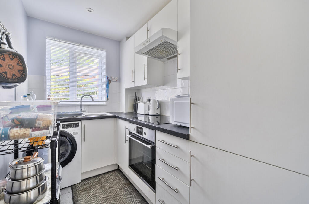 1339862-2-68a4820...