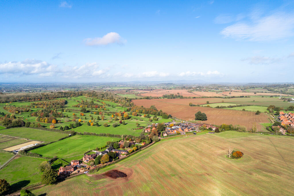 DJI_20241026130659_0299_D