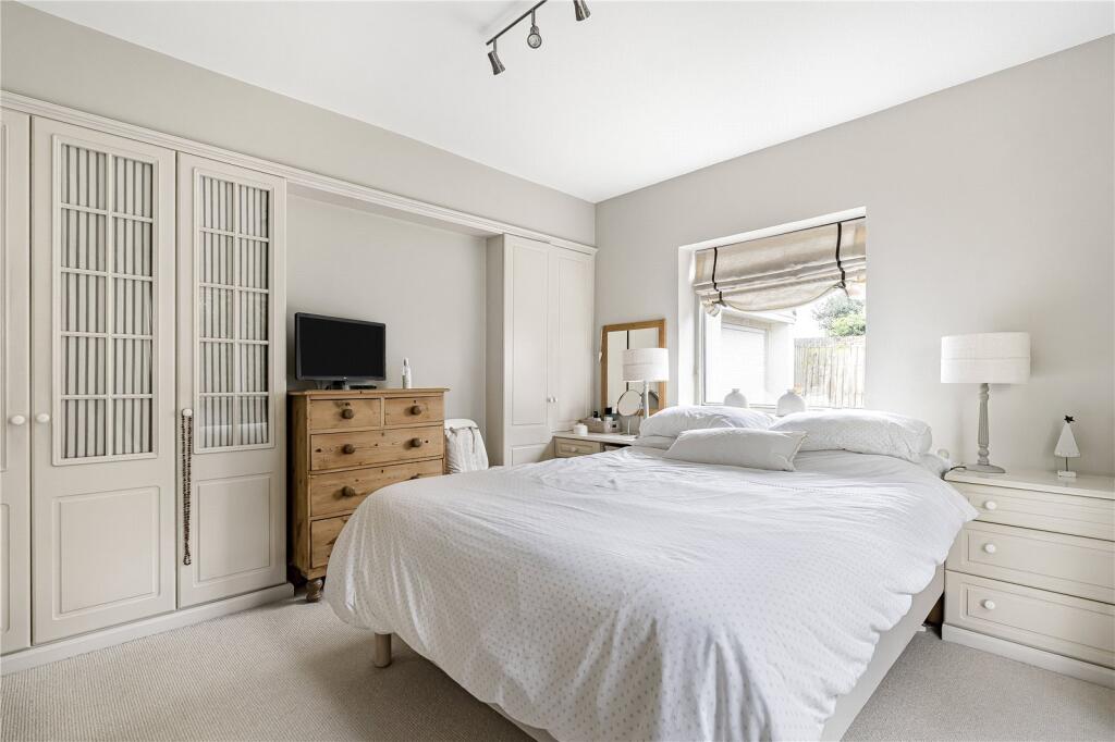 Main Bedroom