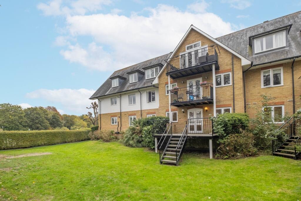 2-bowater-house-1...