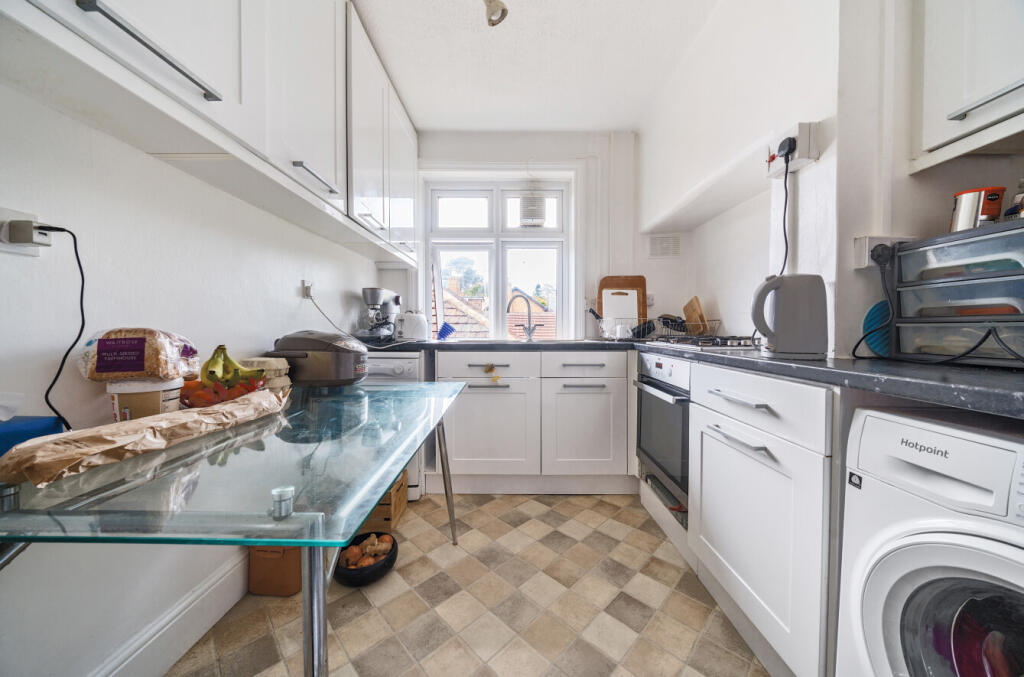 1304036-11-6846dd...