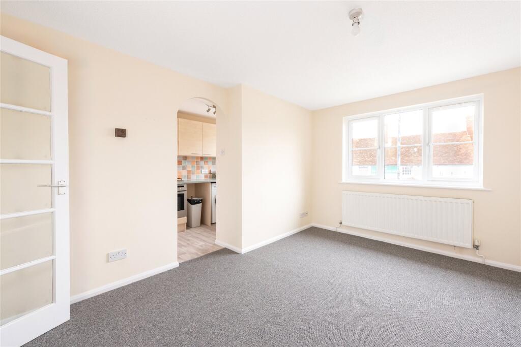 Sitting/Dining Room