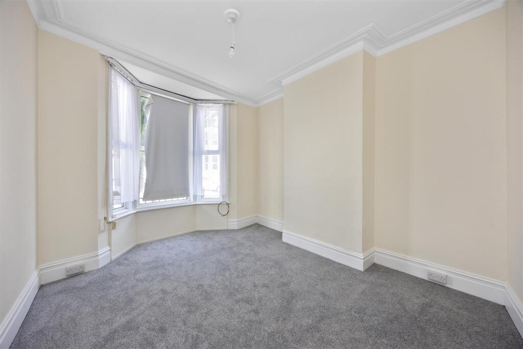 Bedroom/Reception Room