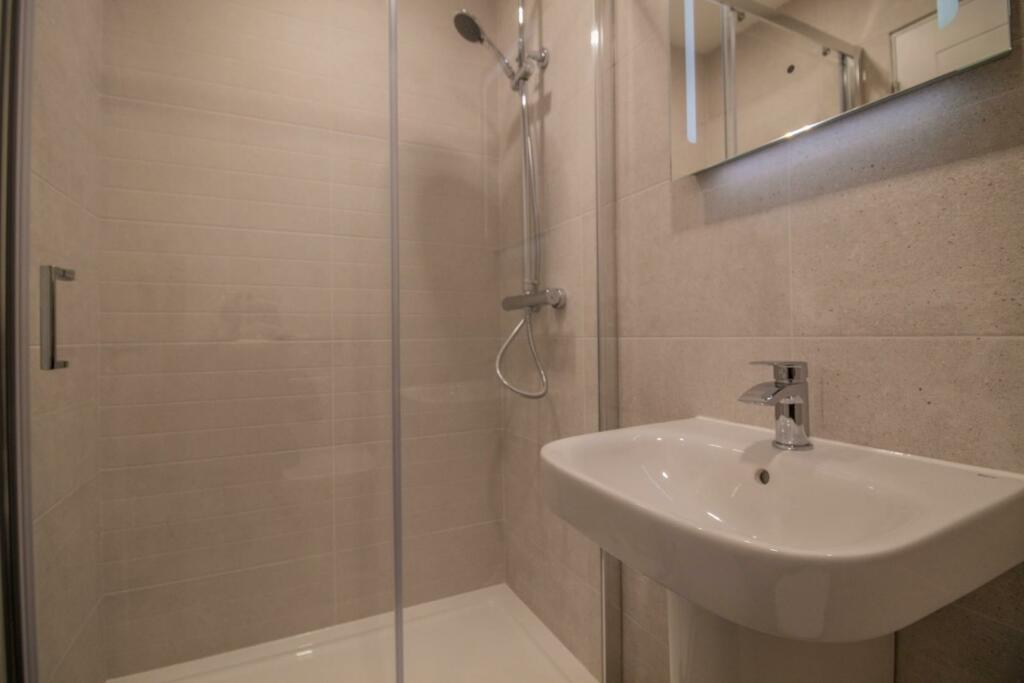 Apartment 2, Saddlers Court [Shower Room 01] WHATL