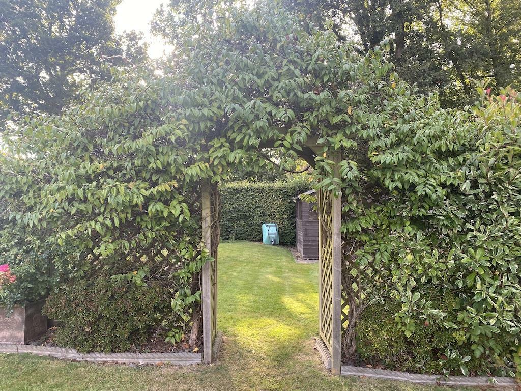 27 - Into Second Garden through arch.jpg