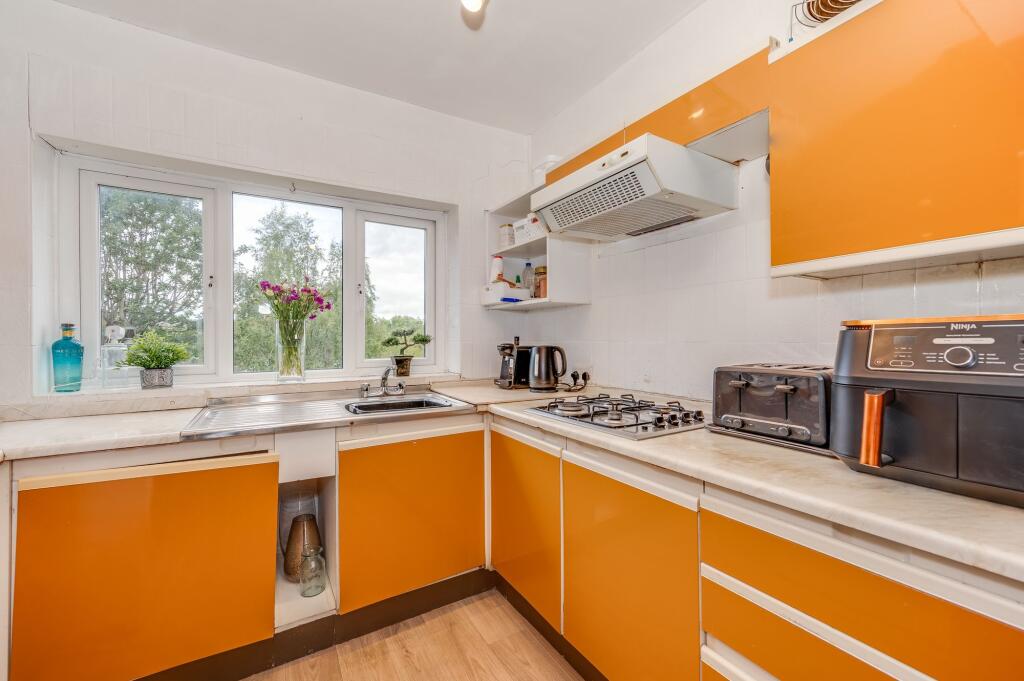 KITCHEN, DINER AND LIVING ROOM