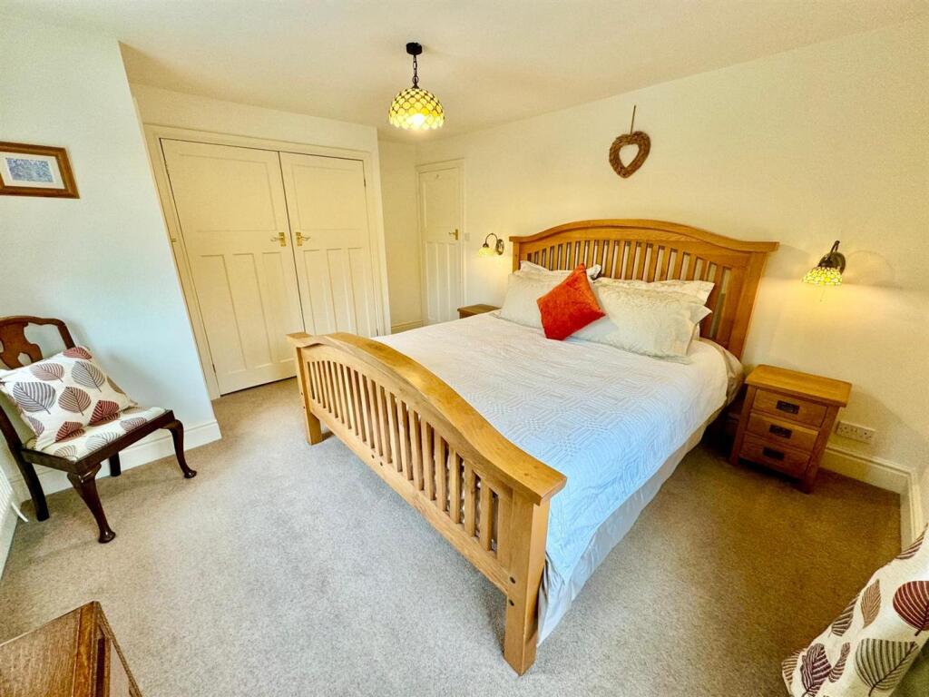 PHOTO-2024-08-22-21-40-53 (5).jpg