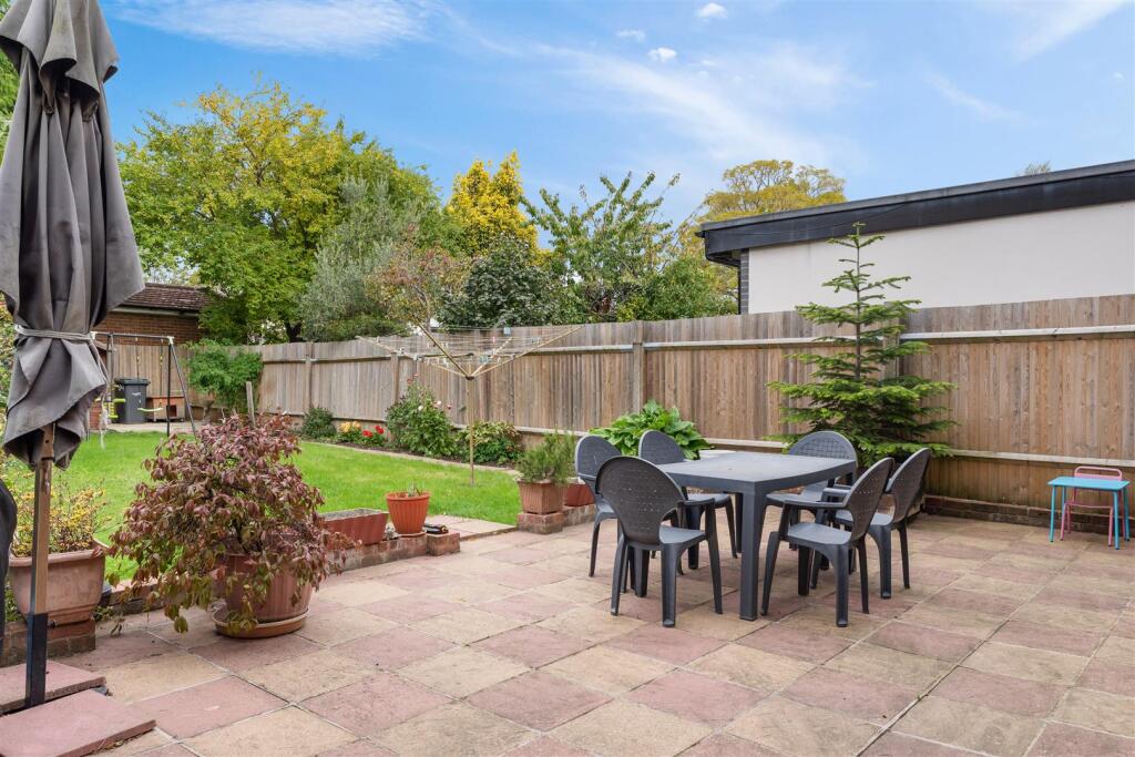 Bramley Road-No Watermark-17.jpg