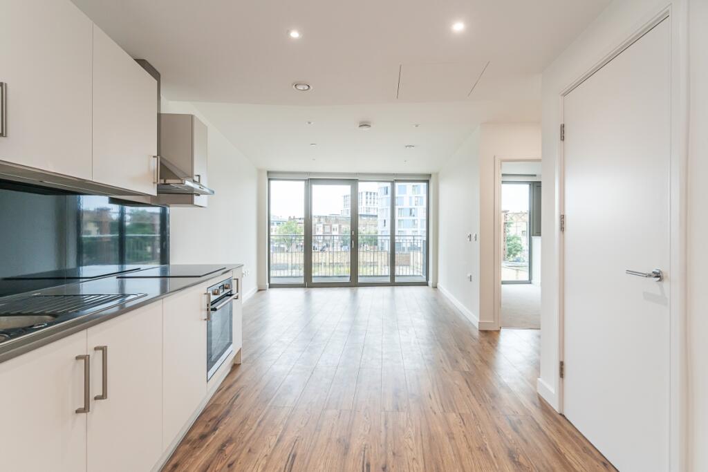 Apartment-7-Elmbr...