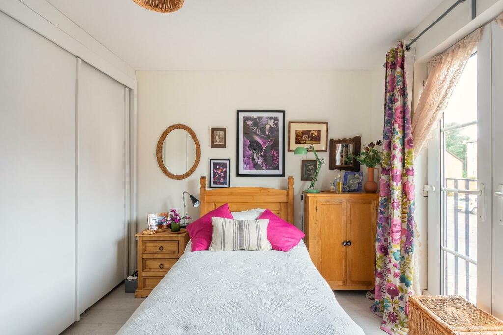 8B8SHD - Bedroom C.jpg