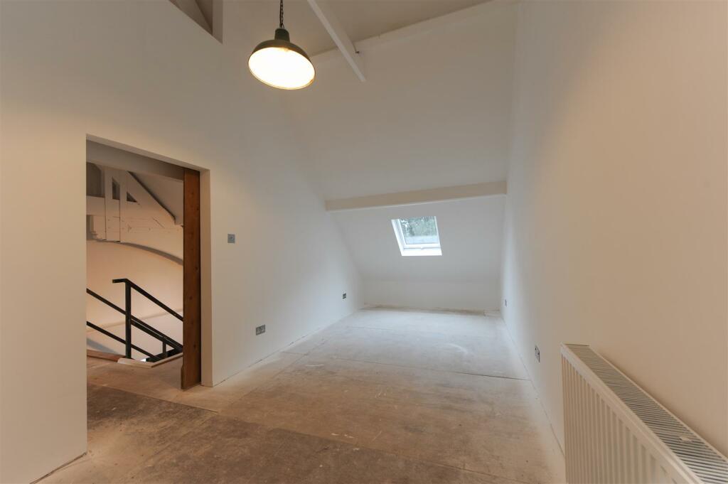 Bedroom 3.jpg