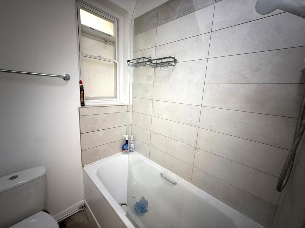 Bathroom.jpeg