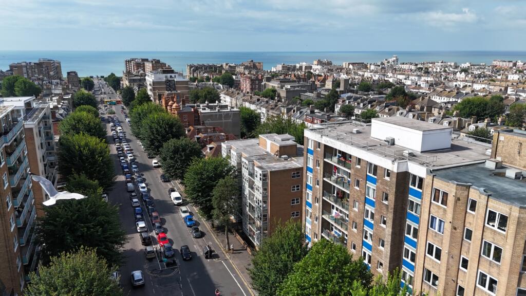 Marlborough Court Arial 1