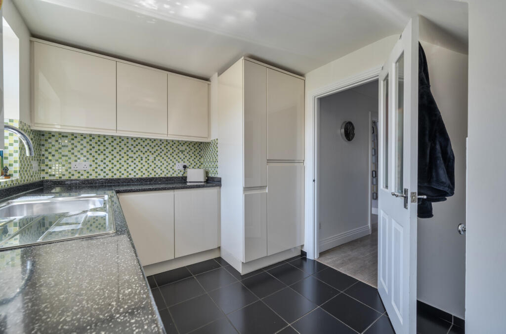 19681e005cdf5d41289353arw19