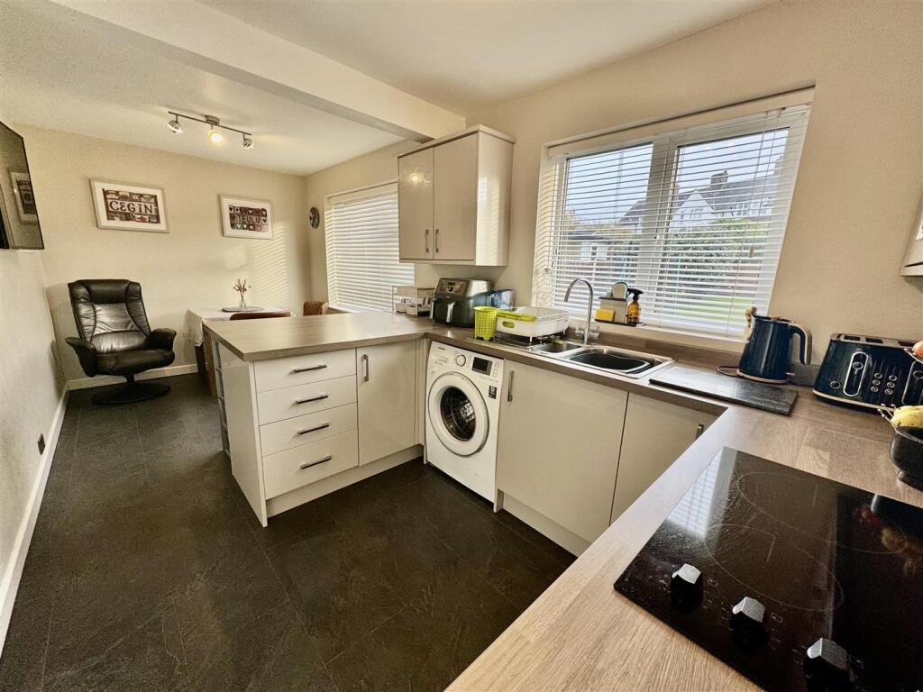 Kitchen Dining Room