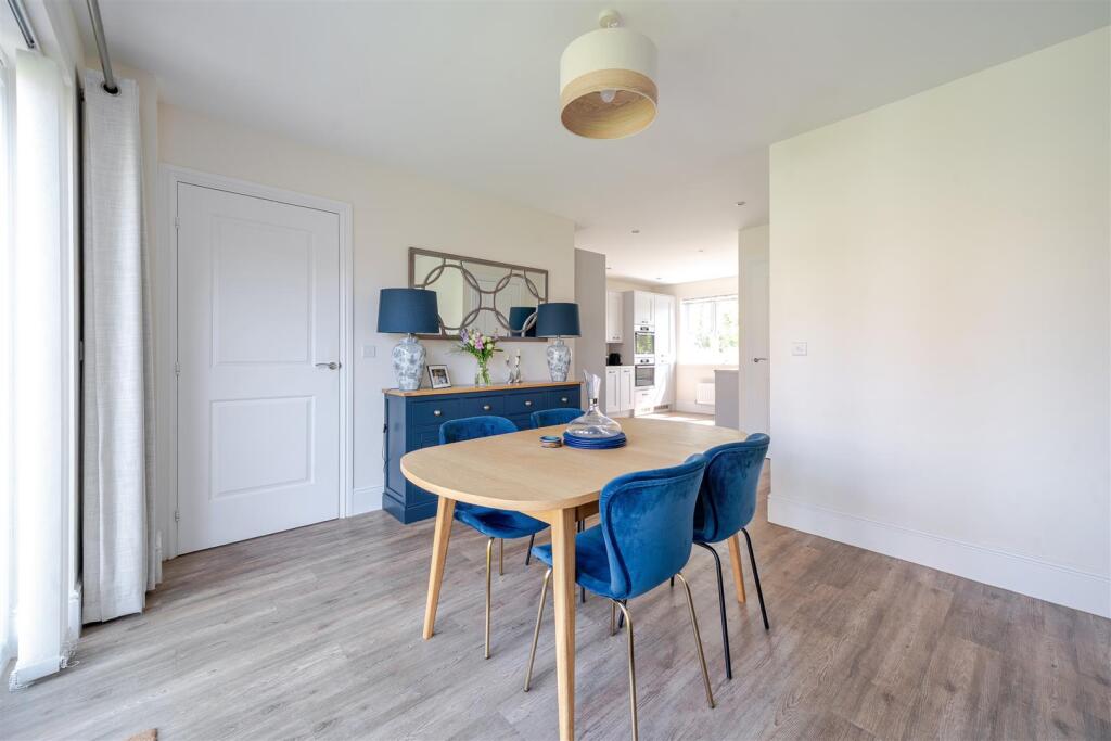 32 Tanters Road, Towcester (22).JPG