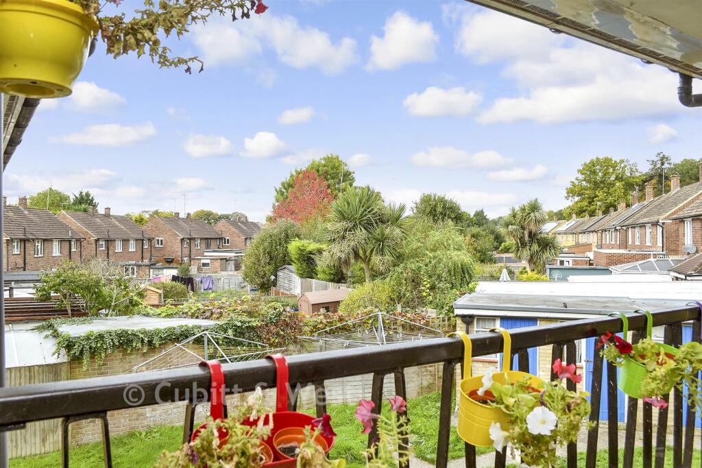 External Lifestyle Photograph