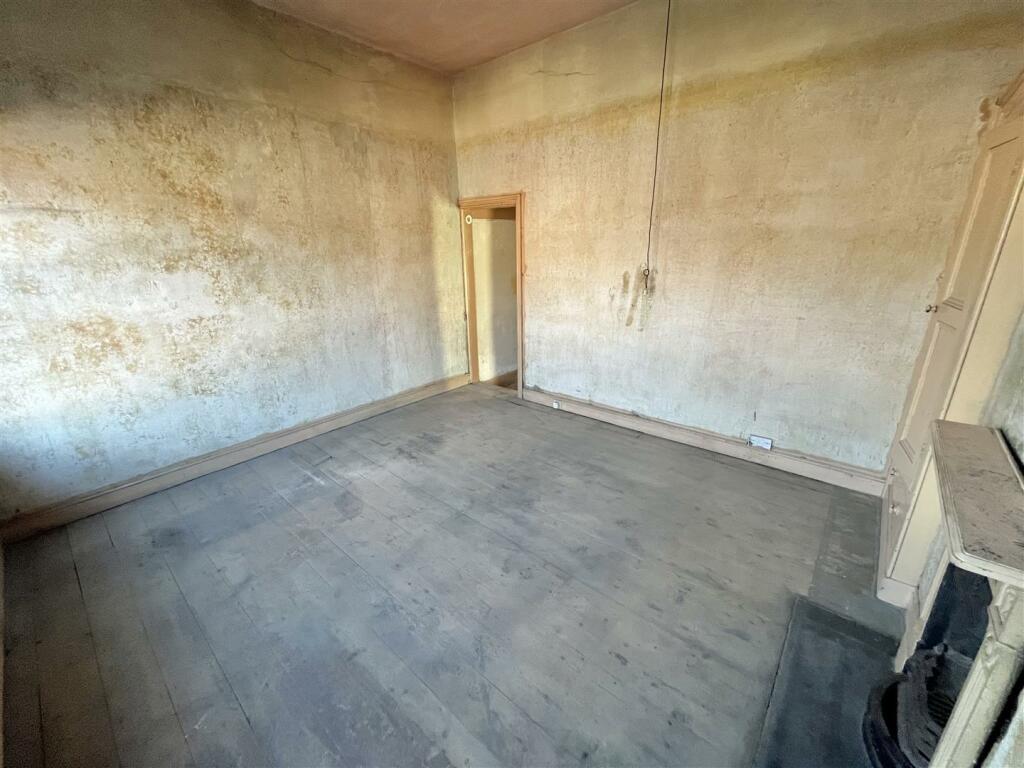 Bedroom 1 Aspect 2