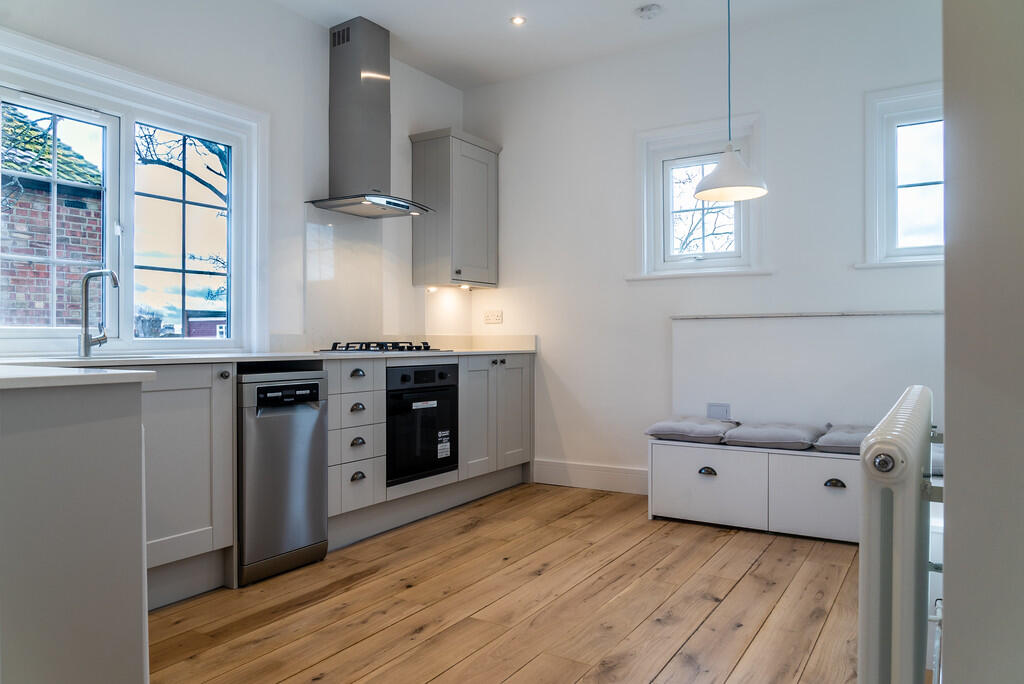 Kitchen 4