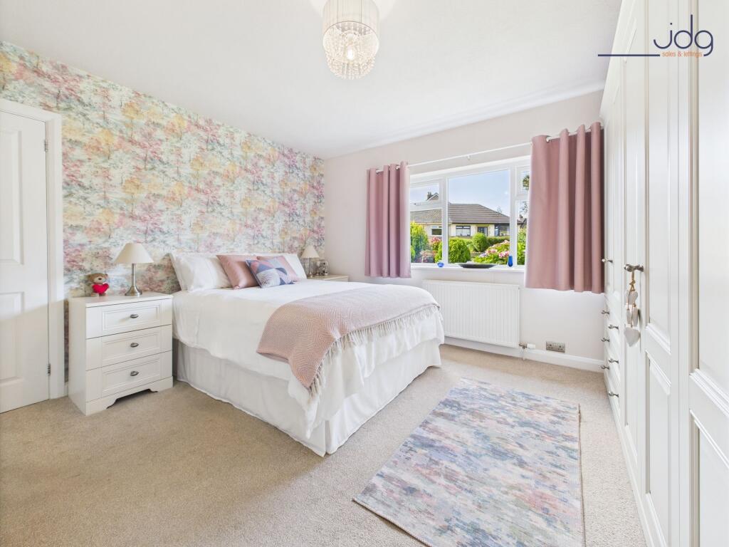 Ground Floor Double Bedroom with built in wardrobes