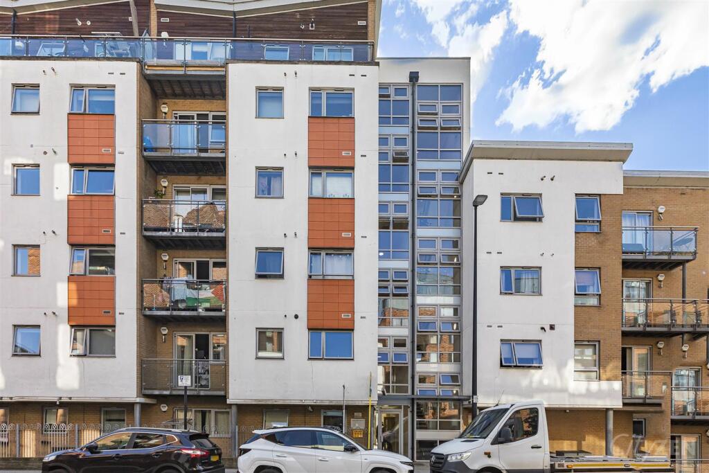 THE CUBIX APARTMENTS