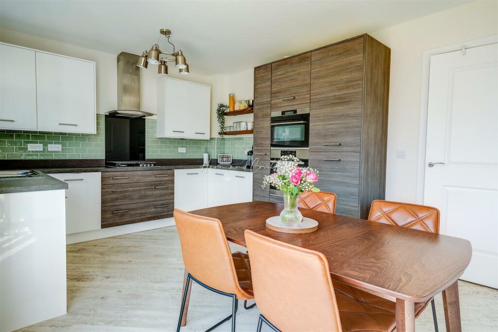 Heol Nant Glandulas, Lisvane, HernCrabtree (13).jp