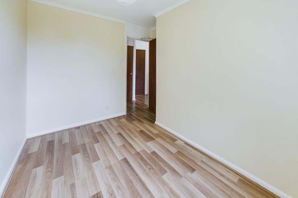 CAM02545G0-PR0239-STILL020