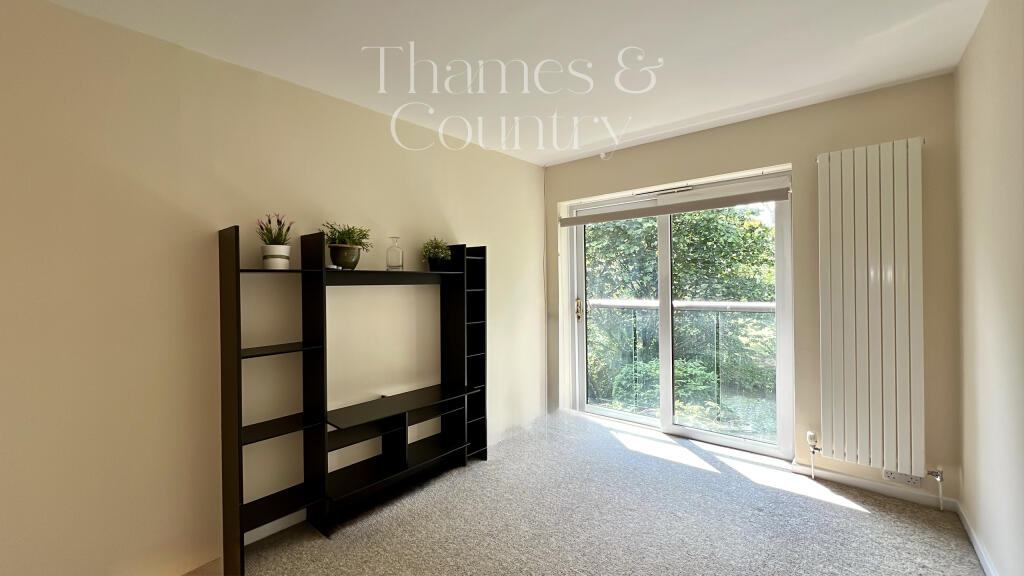 Reception 2 or 3rd Bedroom