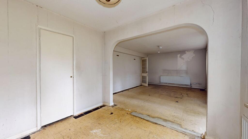 6 Coverack Close, Shirley, Croydon, CR0 7ND