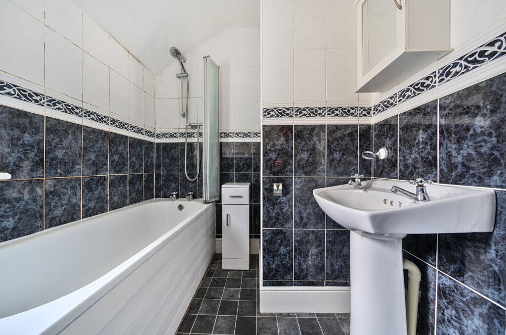 1295234-37-6825f9...