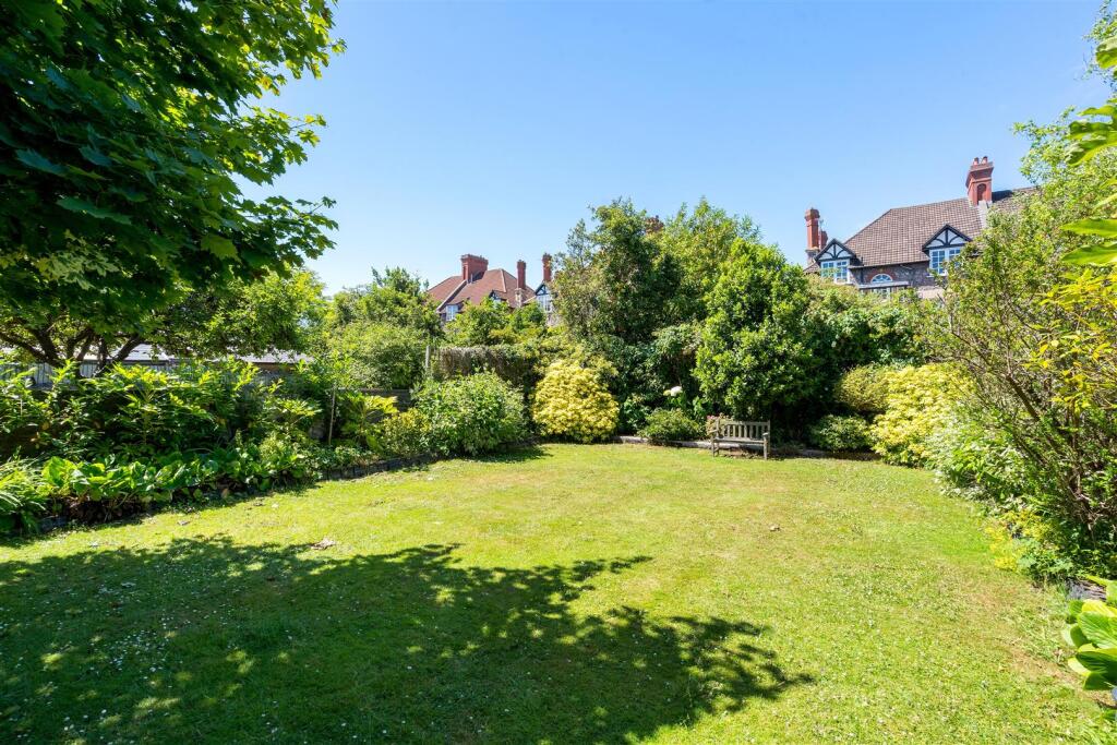 Downleaze, Stoke Bishop Rear Garden.jpg