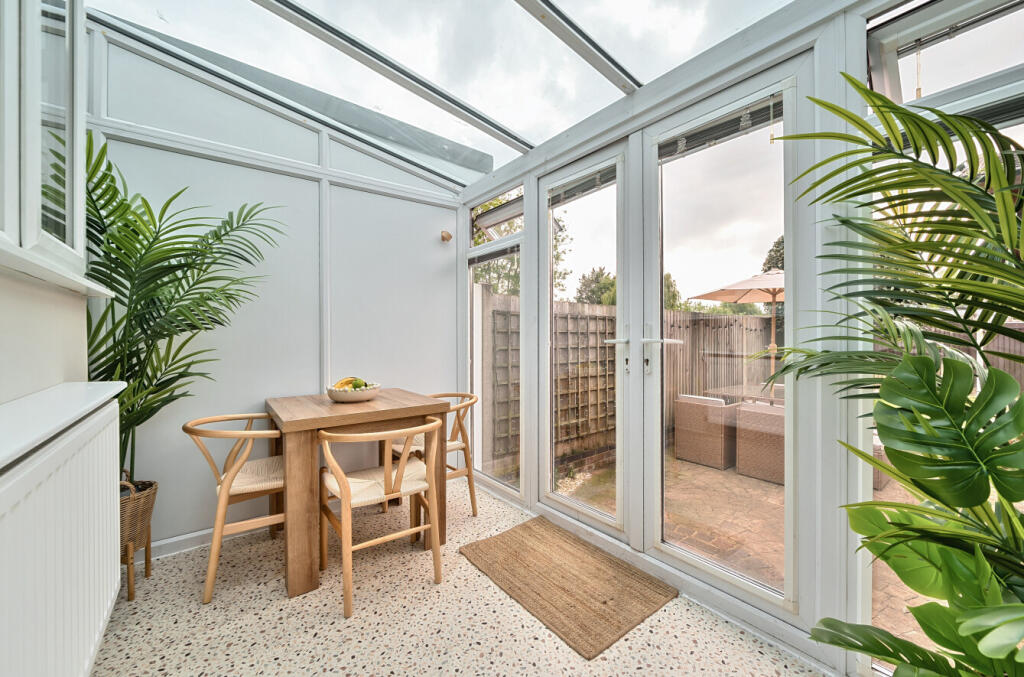 9-681503034b7e2-1...