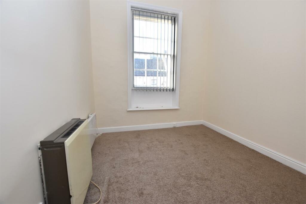 Bedroom One.JPG