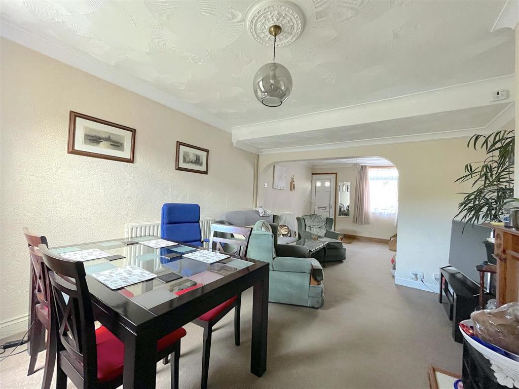 Living Room : Dining Room (3).jpeg