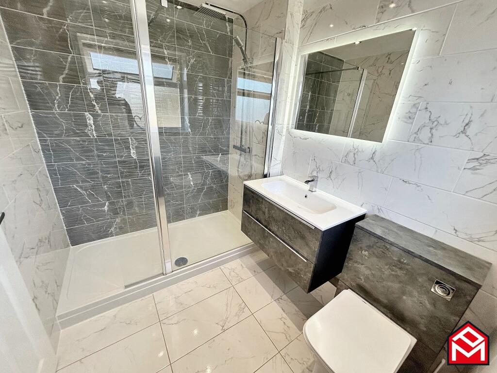 En-suite shower room