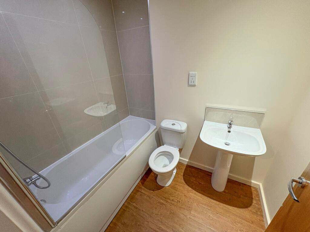 motion_photo_1861307575763961071