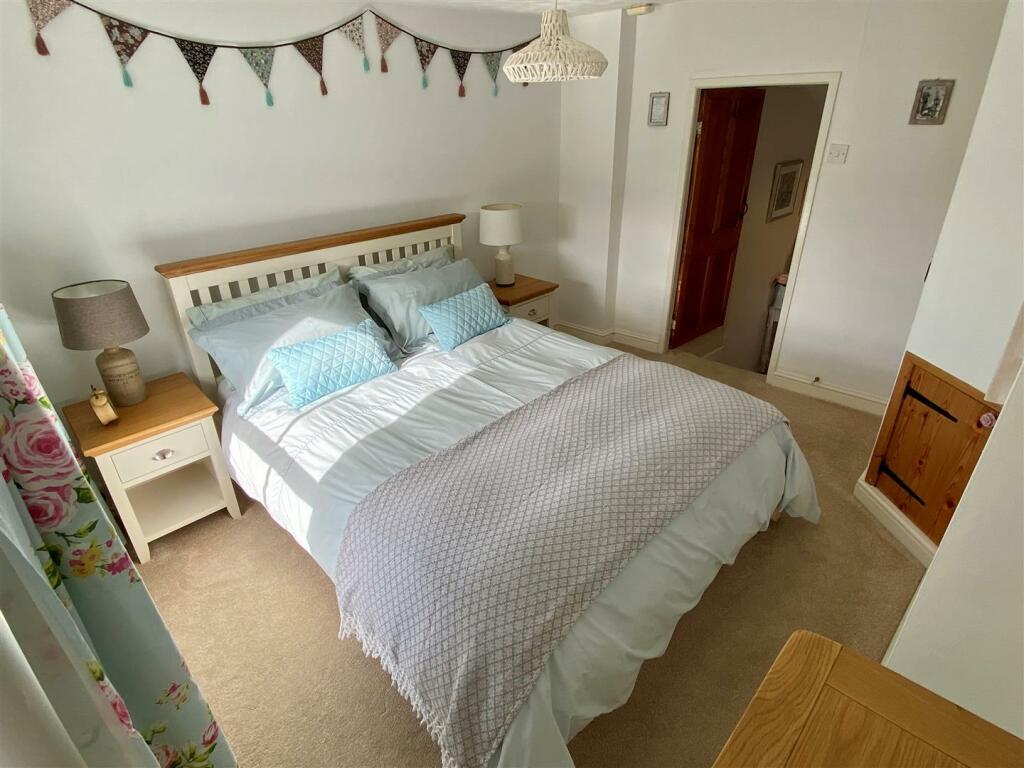 Sparrow Cottage Bedroom