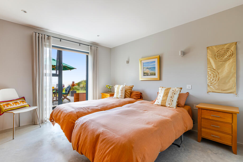 A33 - Telhaven Spring Road Wembury Point - 250708