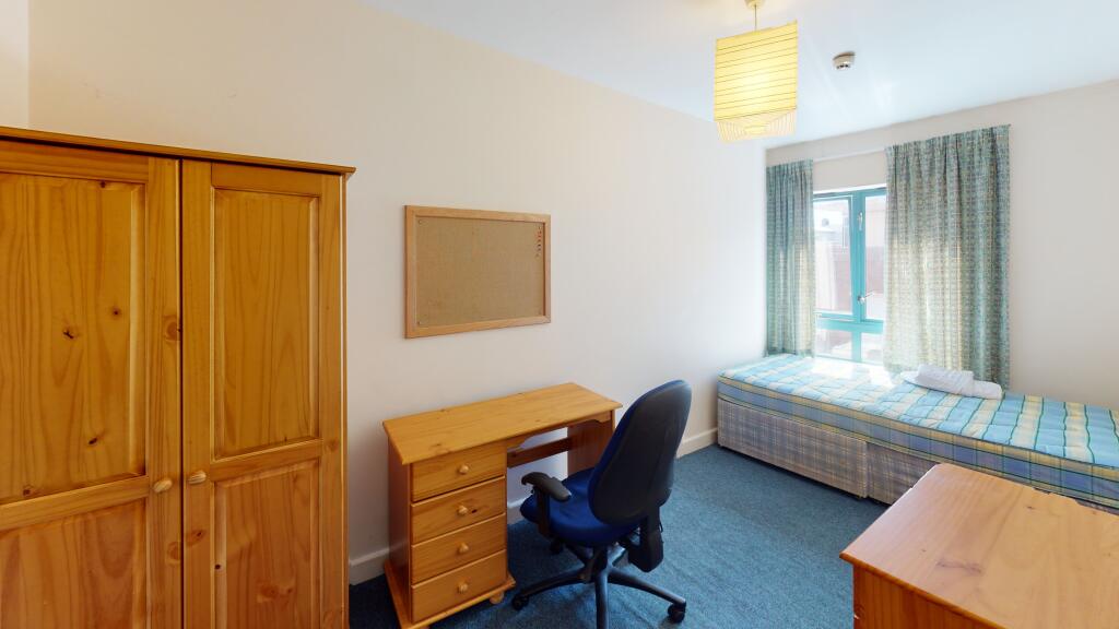 3B-The-Warehouse-Bed