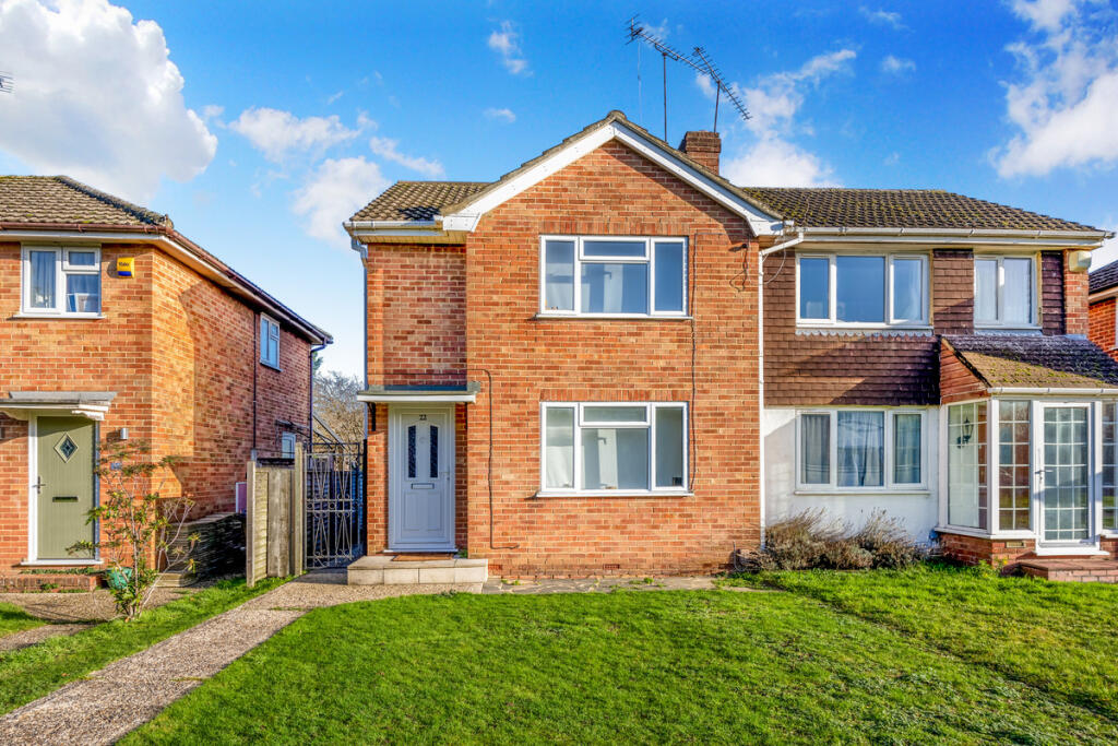 Burgess Close, Reading, RG5